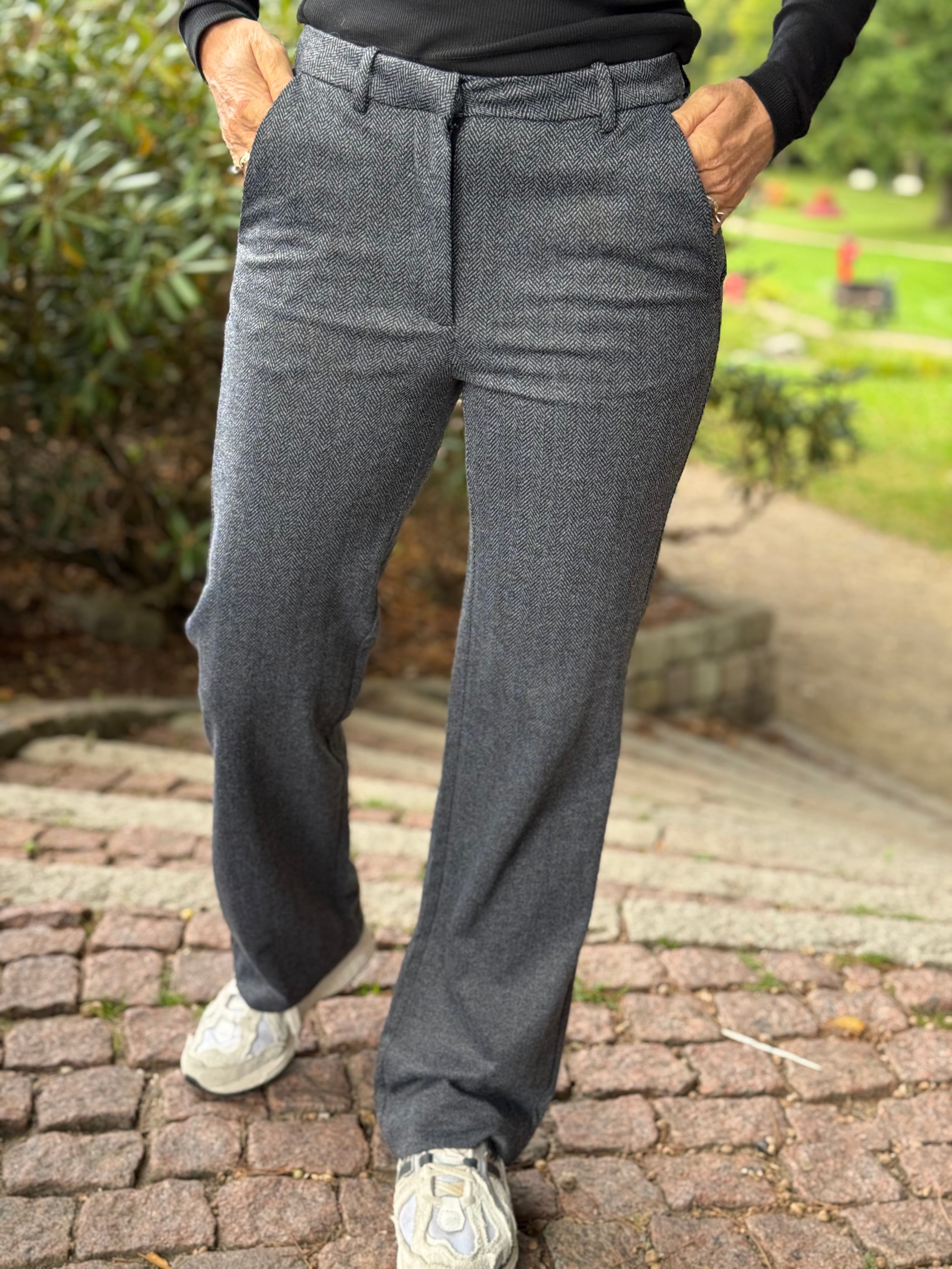 VMZAMIRA Trousers - Black HERRINGBONE